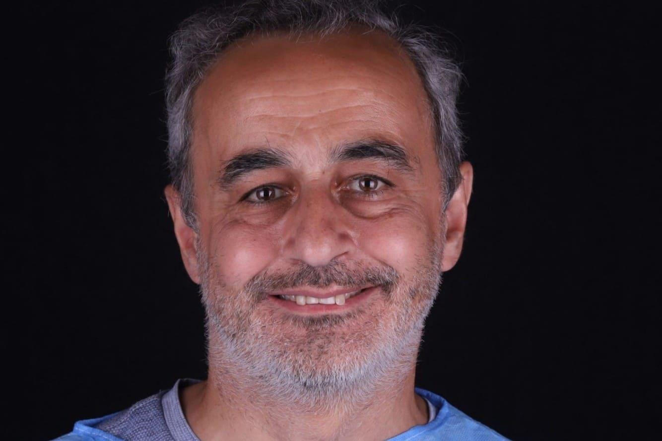 до Ali’s Premium Dental Care 220