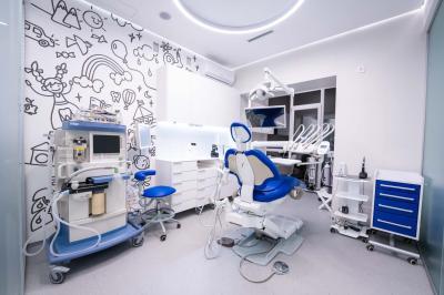 Дитяча стоматологія Ali’s Premium Dental Care, Дитяча стоматологія стоматологічна клініка, стоматологічна клініка Івано-Франківськ